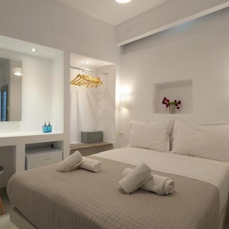 Low Cost Fira Center Rooms Ngoại thất bức ảnh